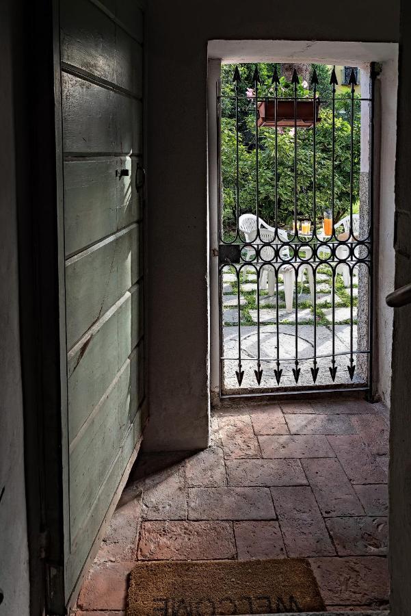 B&B Villa Rosalinda Dongo Luaran gambar